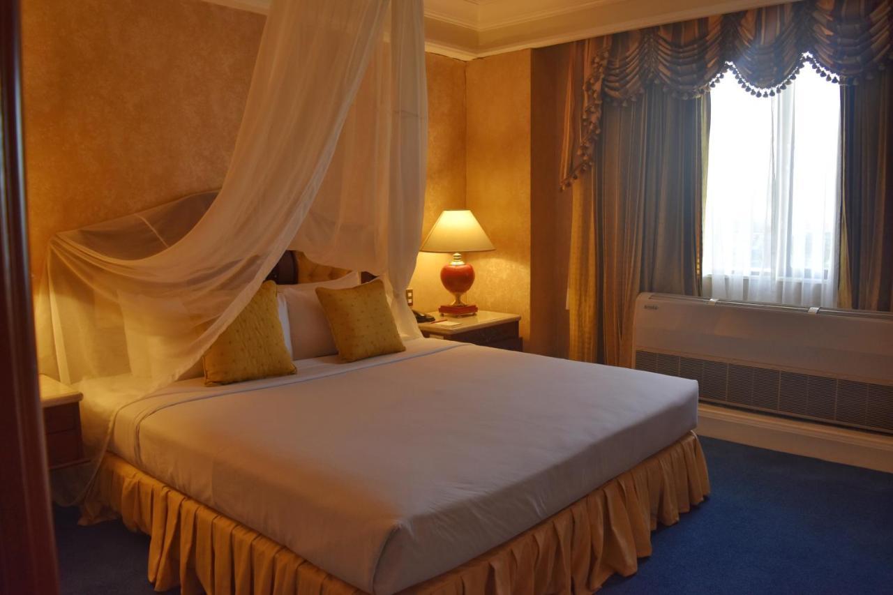 Manila Prince Hotel מראה חיצוני תמונה
