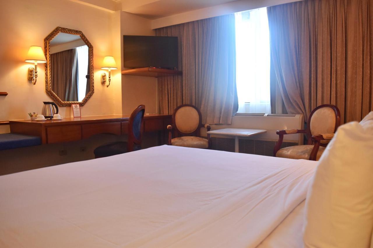 Manila Prince Hotel מראה חיצוני תמונה